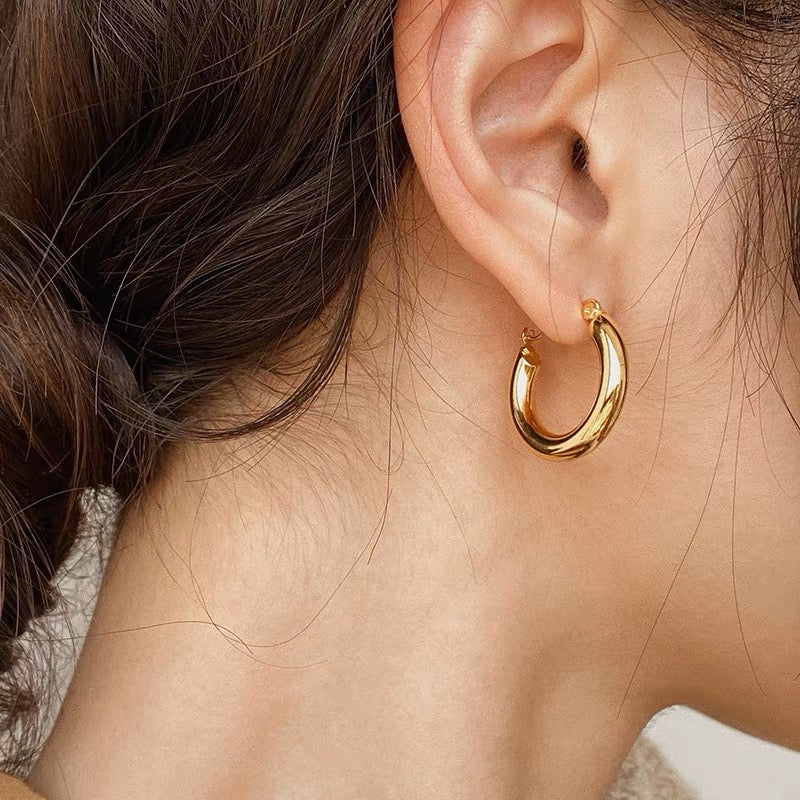 Hoops
