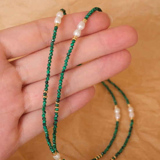 Genuine Malachite Necklace, Greenstone beaded necklace, Minimalist beaded necklace with real pearl, Green choker malachite st