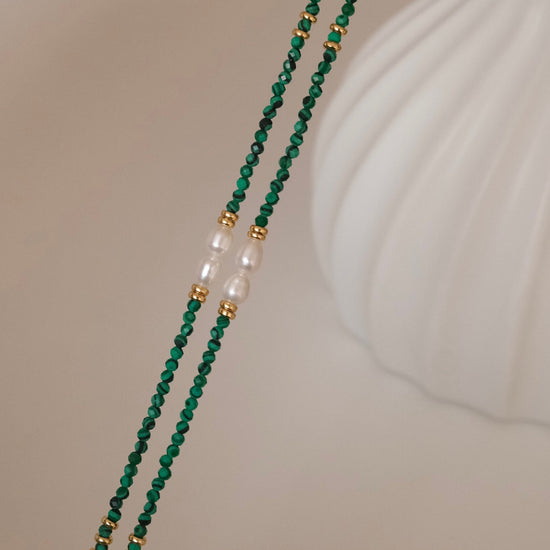 Genuine Malachite Necklace, Greenstone beaded necklace, Minimalist beaded necklace with real pearl, Green choker malachite st