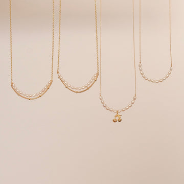 Dainty Smile Pearl Necklace, Minimalist Pearl Necklace, Handmade Daily Pearl Jewelry, Bridal Necklace on Wedding Day, Bridesm