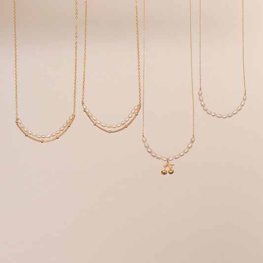 Dainty Smile Pearl Necklace, Minimalist Pearl Necklace, Handmade Daily Pearl Jewelry, Bridal Necklace on Wedding Day, Bridesm