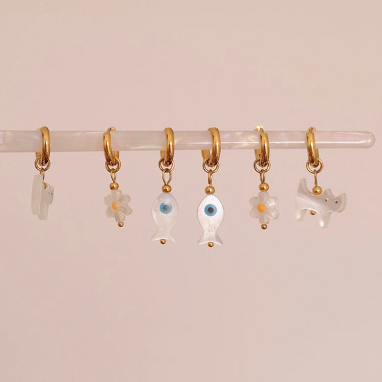 Little Daisy Flower White Cat Evil Eye Fish Charmed Huggie Hoop Earrings in Real Sea Shell,  Detachable Mother of Pearl Charm