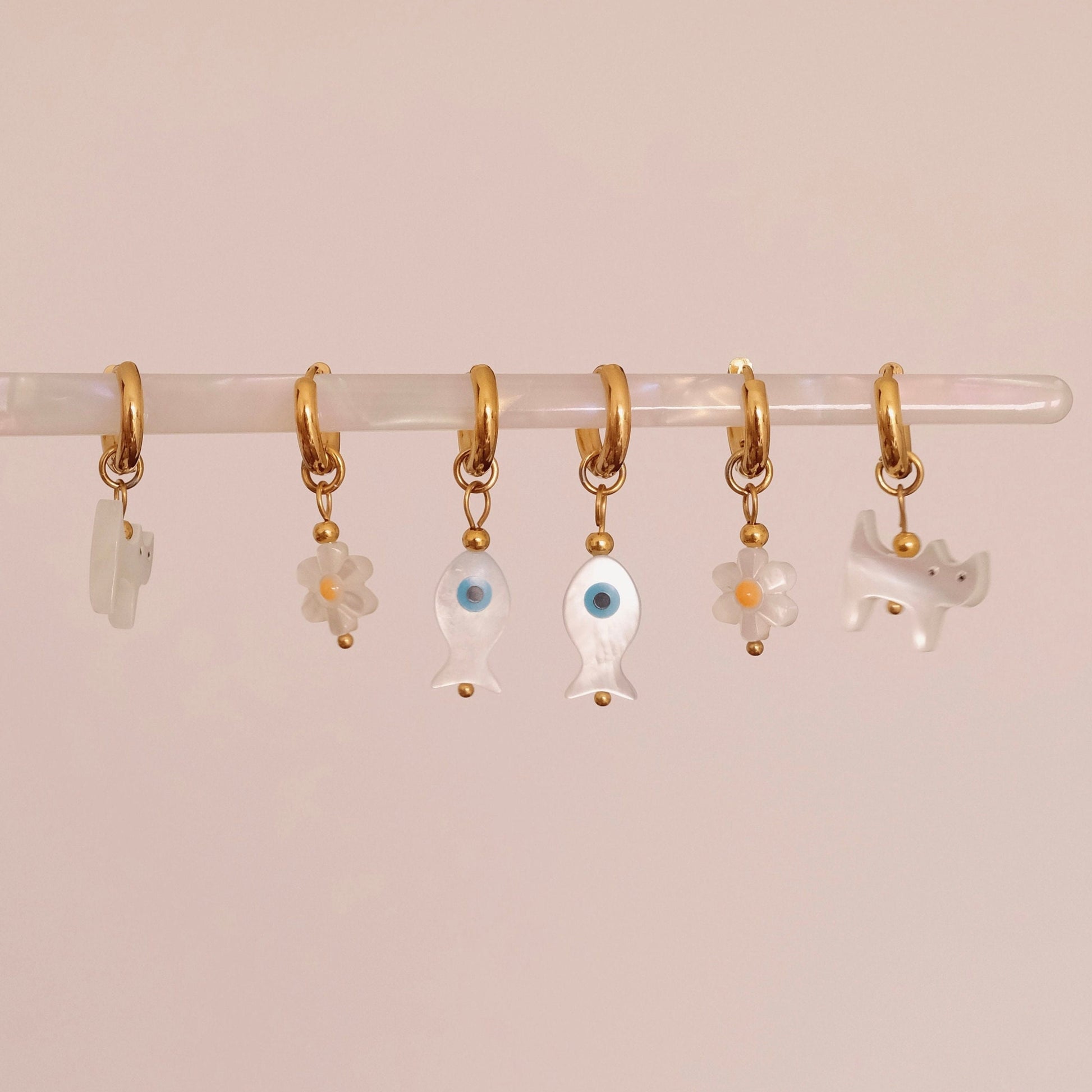 Little Daisy Flower White Cat Evil Eye Fish Charmed Huggie Hoop Earrings in Real Sea Shell,  Detachable Mother of Pearl Charm