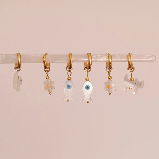 Little Daisy Flower White Cat Evil Eye Fish Charmed Huggie Hoop Earrings in Real Sea Shell,  Detachable Mother of Pearl Charm