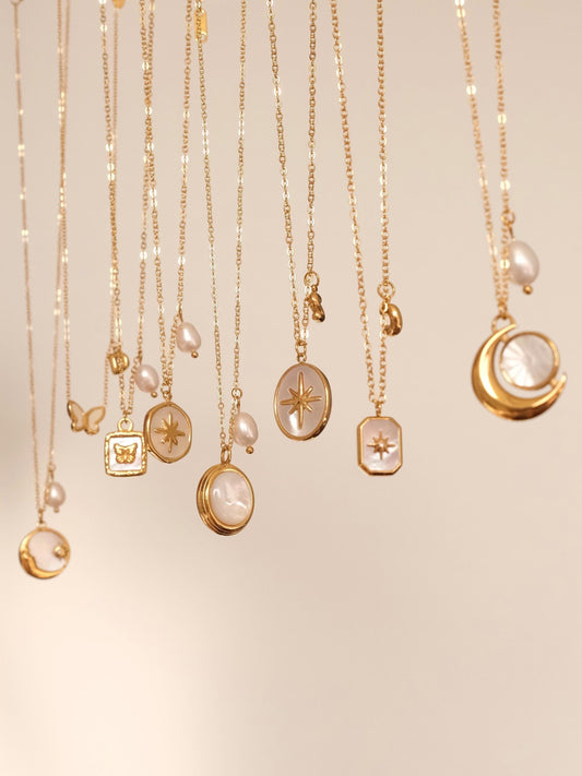 Gold mother of pearl pendant necklaces, 18k gold star necklace, waterproof tarnish resistant necklace, gold jewelery for wome