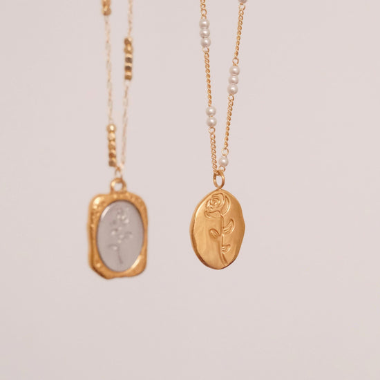 Gold filled birth month flower necklace, Waterproof gold necklace, Family necklace for women, Gold oval pendant necklace, Bri