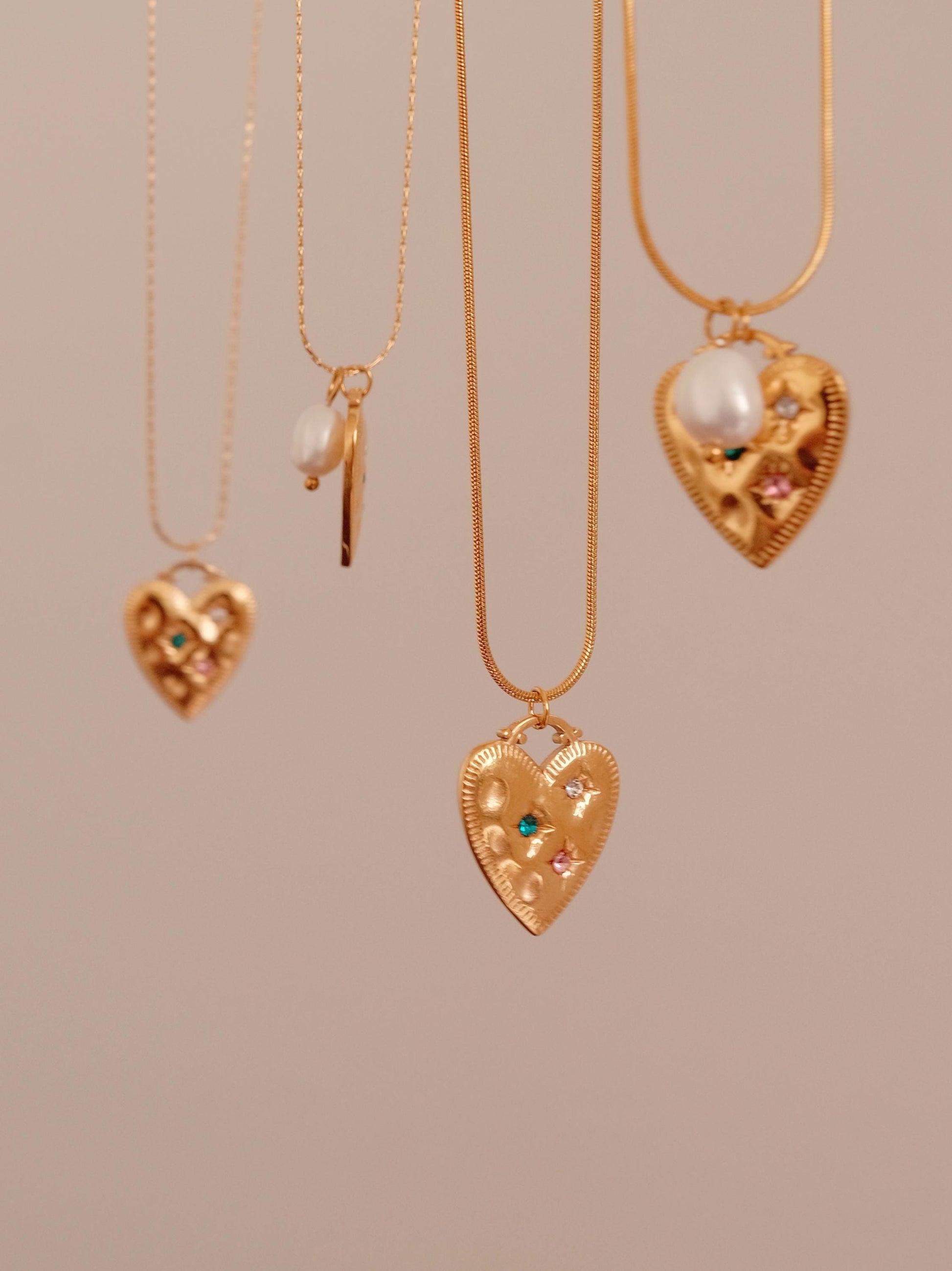 Gold heart pendant necklace, 18K gold filled heart necklace, Waterproof tarnish free necklace, Diamond heart pearl necklace, 