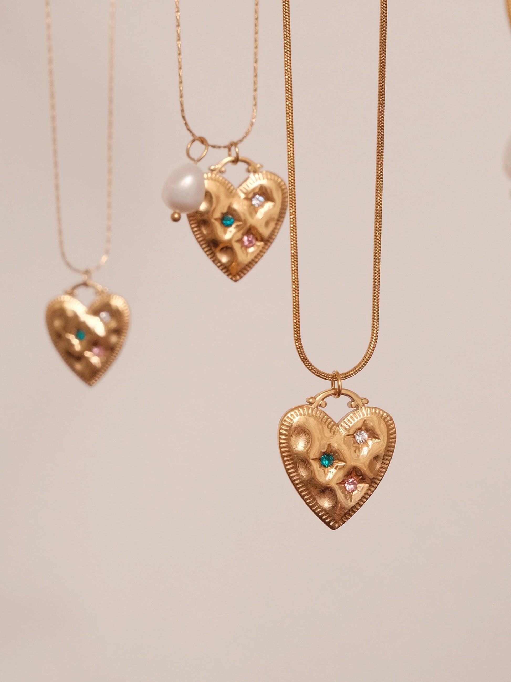 Gold heart pendant necklace, 18K gold filled heart necklace, Waterproof tarnish free necklace, Diamond heart pearl necklace, 