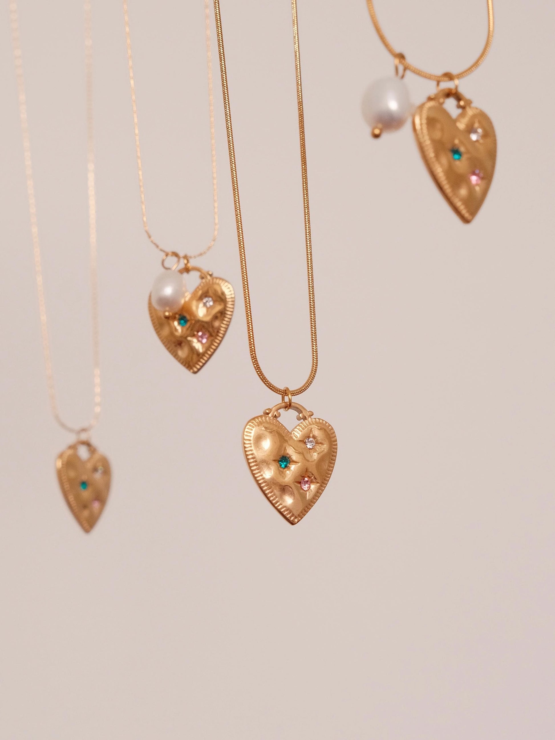 Gold heart pendant necklace, 18K gold filled heart necklace, Waterproof tarnish free necklace, Diamond heart pearl necklace, 