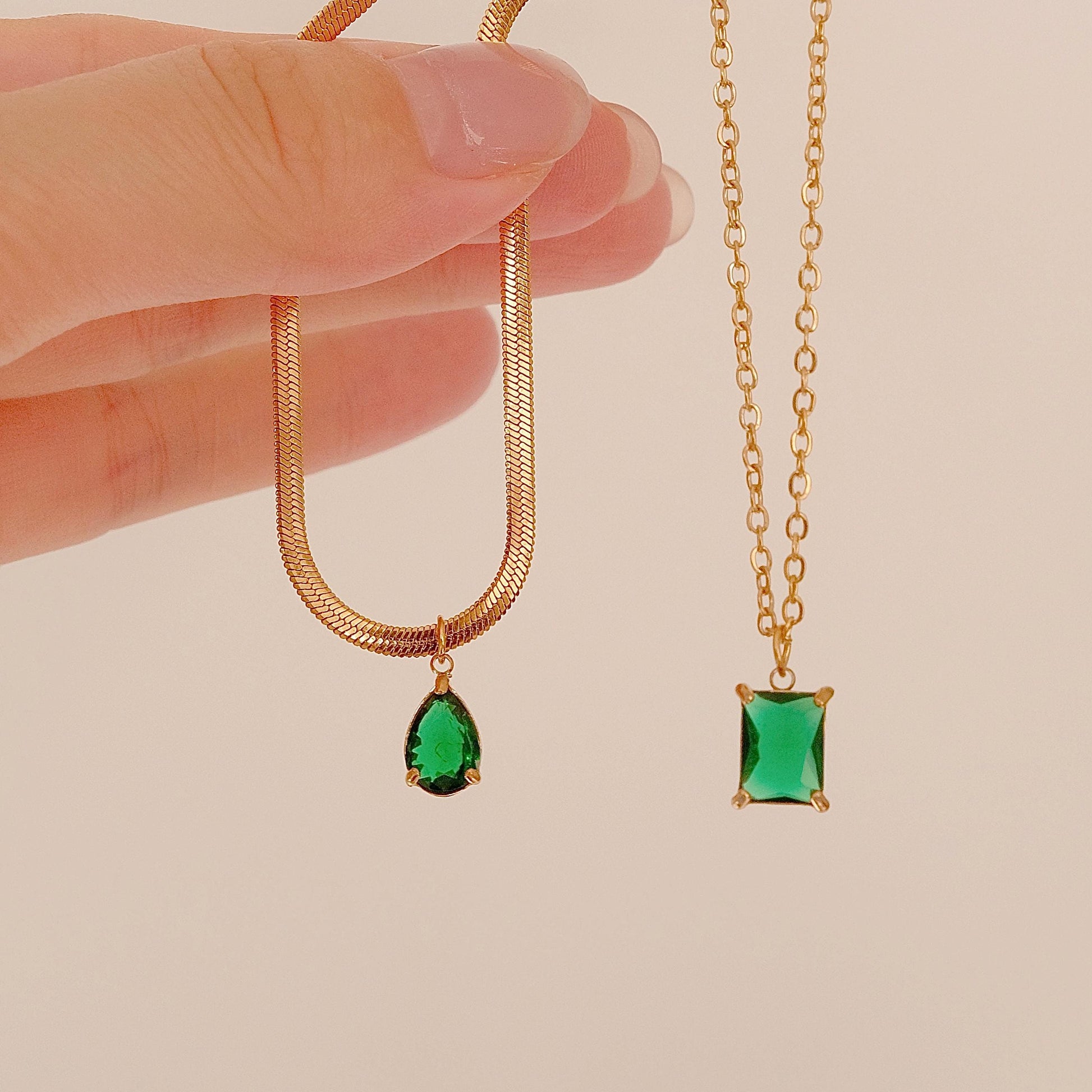 Dainty Emerald Necklace, Green Emerald Choker, Emerald Jewelry, Emerald Pendant Necklace, May Birthstone Necklace, Waterproof